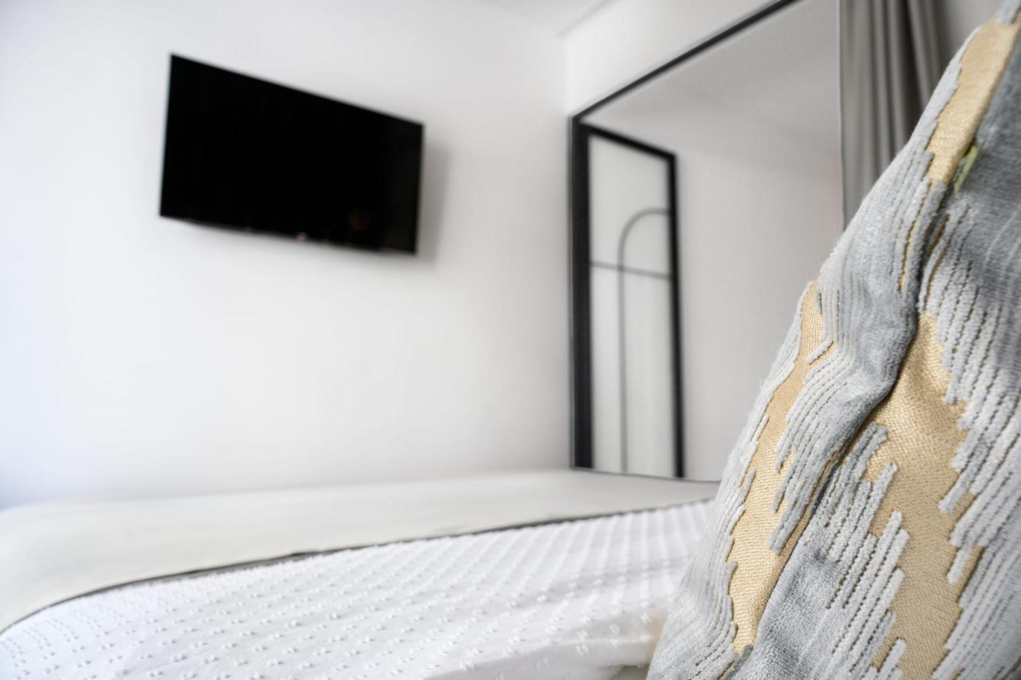 Urban Downtown Luxury Rooms And Suites Beograd Rom bilde